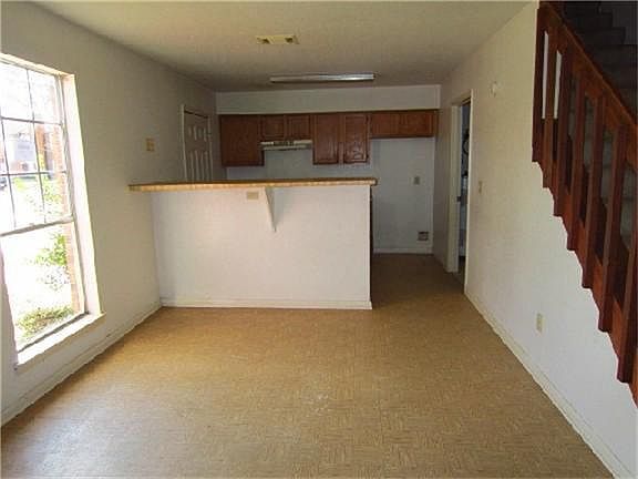 Unit A: Dining + Kitchen