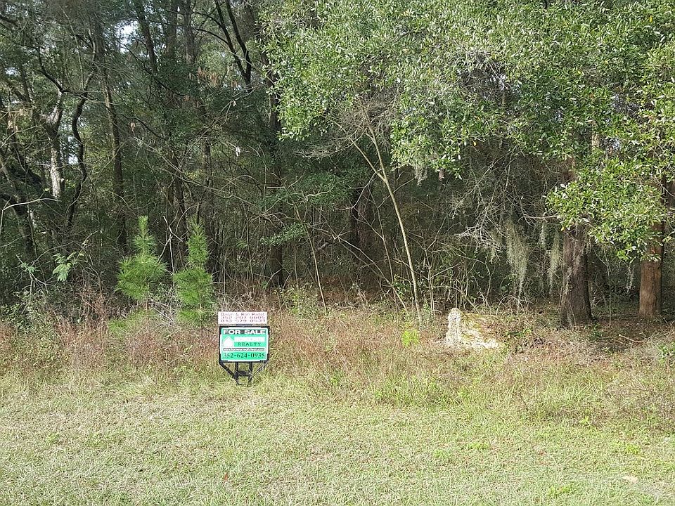 1st image of Meadow Wood Dr