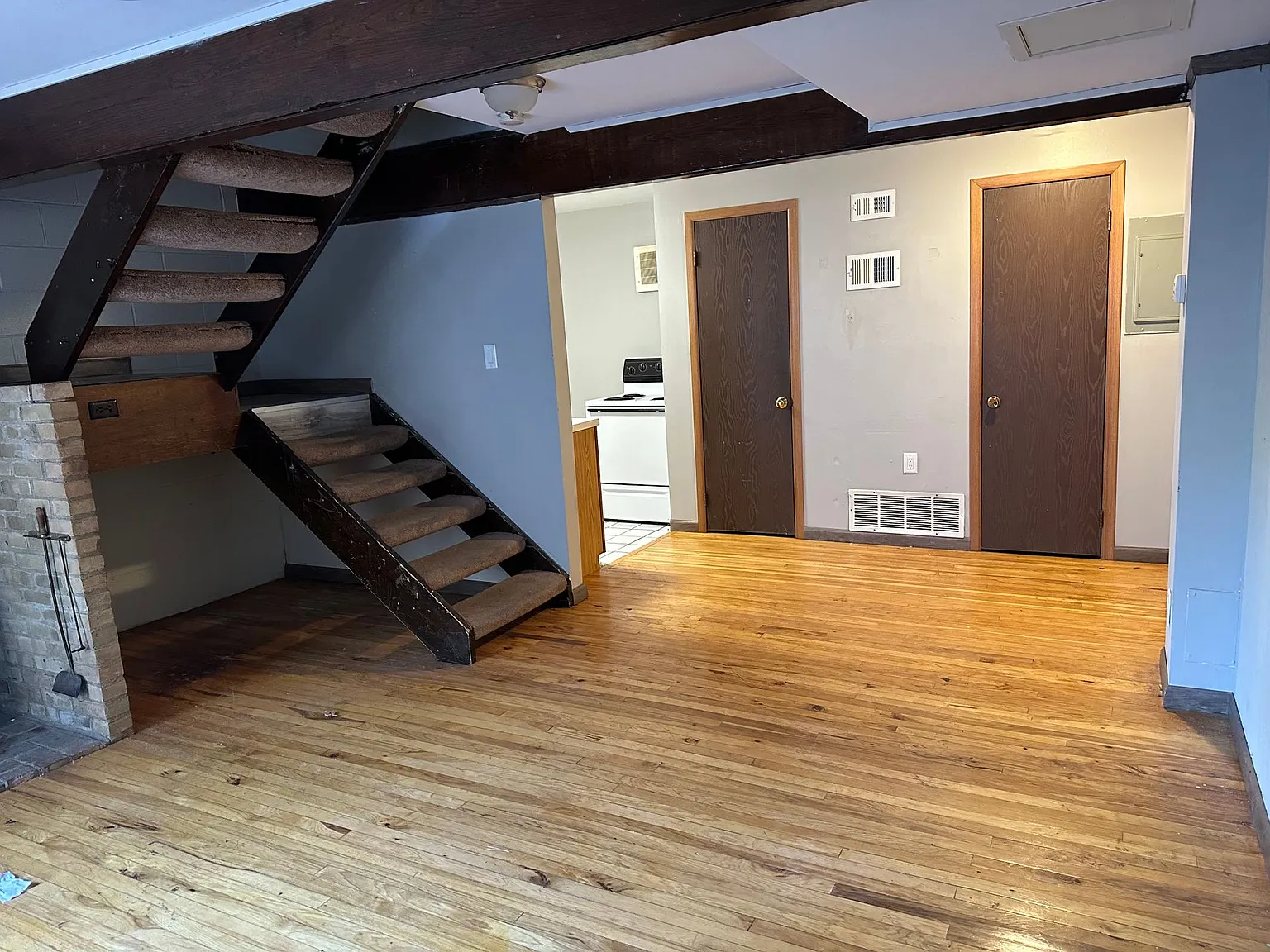 OSU North Campus 4 bedroom 2 bath townhouse — Photo 4