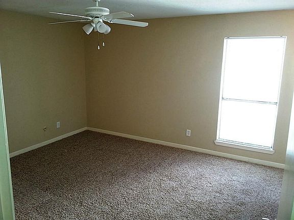 4th image of 10047 Westpark Dr APT 24