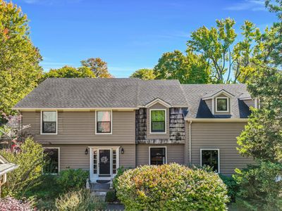 194 Lakeview Ave, Grosse Pointe Farms, MI, 48236