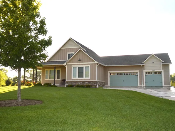 11921 N Valley Farms St, Sedgwick, KS 67135