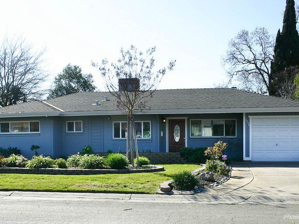 Great home in quiet neighborhood