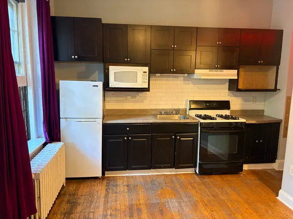4810 Regent St #1F, Philadelphia, PA 19143