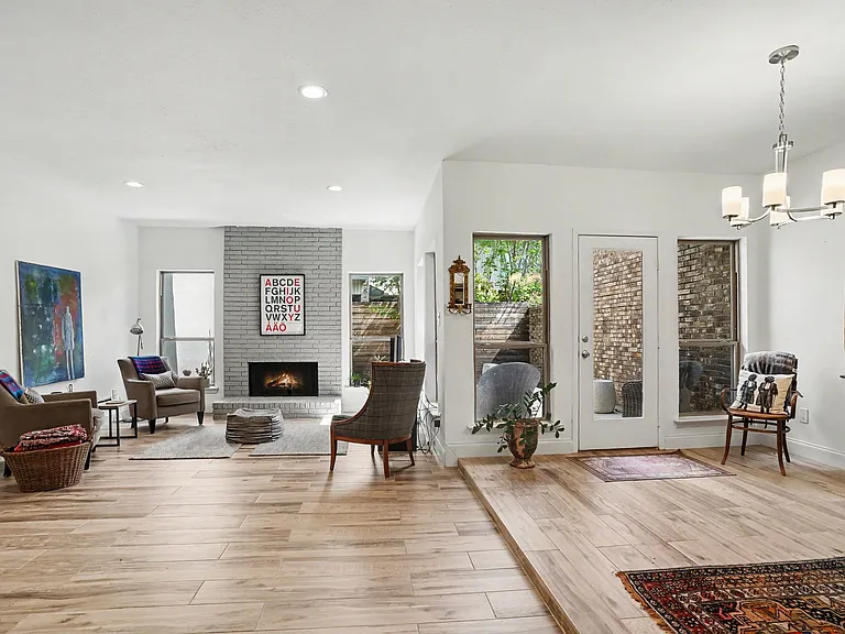 12368 Montego Plz — Photo 7