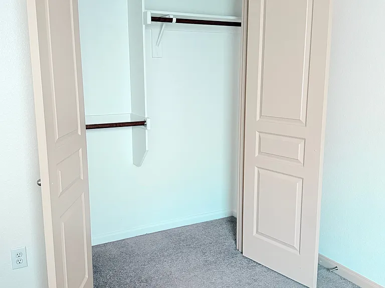 2345 Aurora Dr — Photo 20
