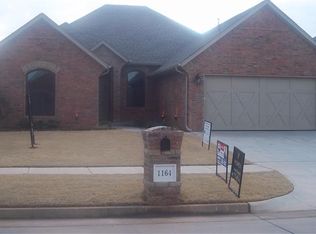 1164 Plaza Dr, Yukon, OK 73099