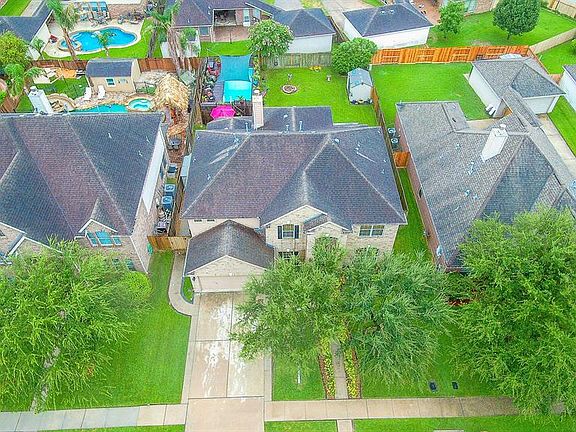 2nd image of 2509 Pine Brook Dr