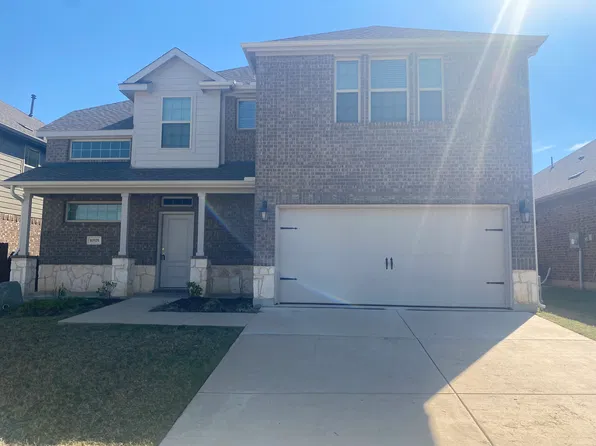 10528 Breezeway Dr, Aubrey, TX 76227