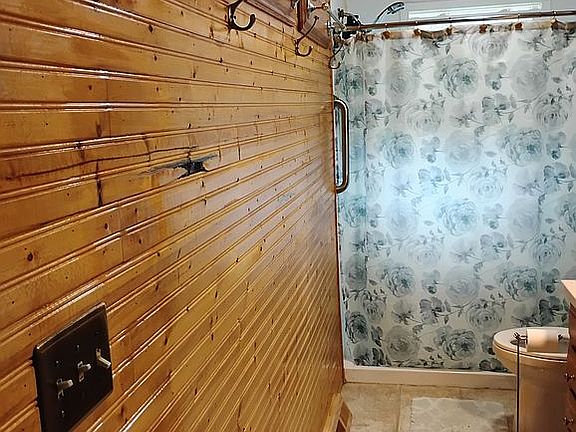 Main floor bathroom 