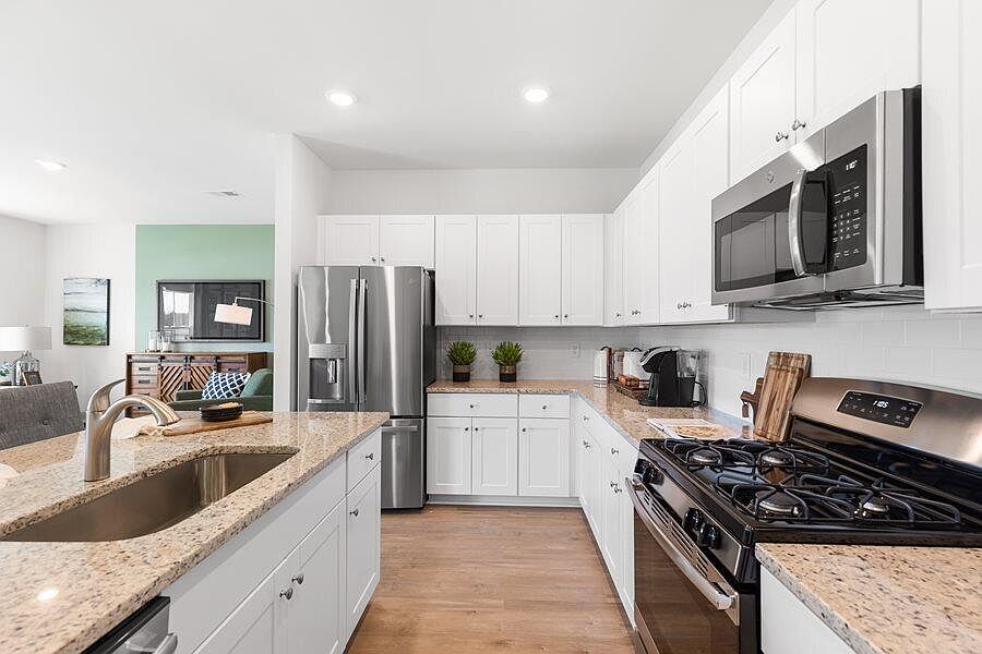 2nd image of 447 Camellia Bloom Dr
