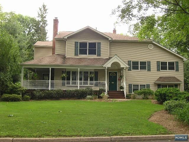 1st image of 560 Thurnau Dr