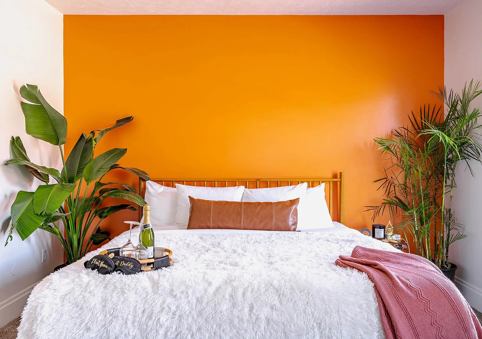 Casa Terra by Jungle House | Near Convention Center, OSU & — Photo 3