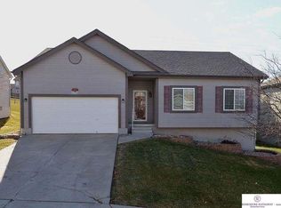 15111 Meredith Ave, Omaha, NE 68116