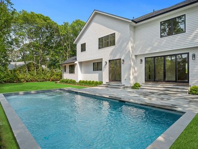 466 Montauk Highway, Westhampton Beach, NY, 11978