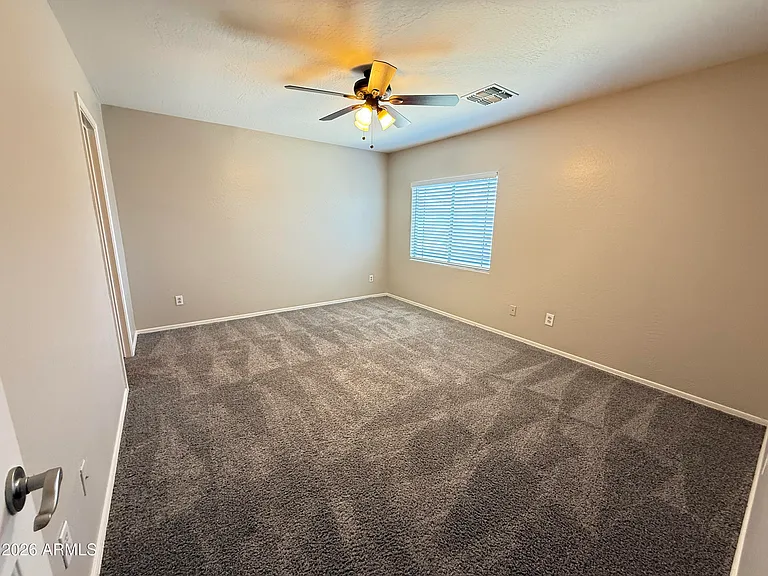 2208 N 93rd Ln — Photo 33