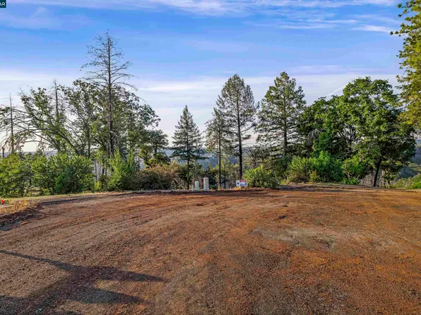 6479 Gregory Ln, Paradise, CA 95969