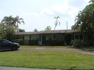 925 SE Flamingo Ave, Stuart, FL 34996
