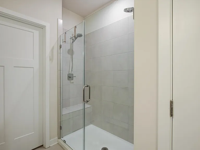 6377 Ashton Park Dr — Photo 27