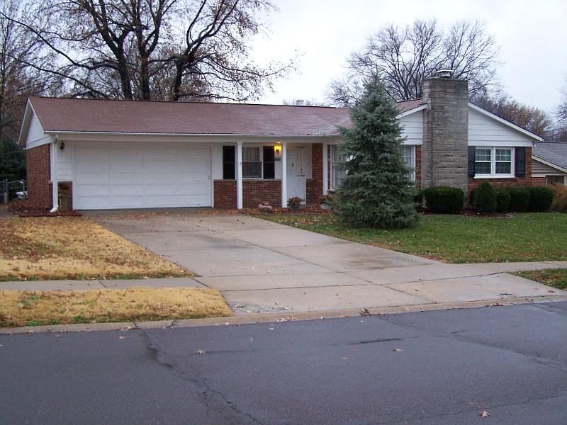 2nd image of 1610 Milbank Dr