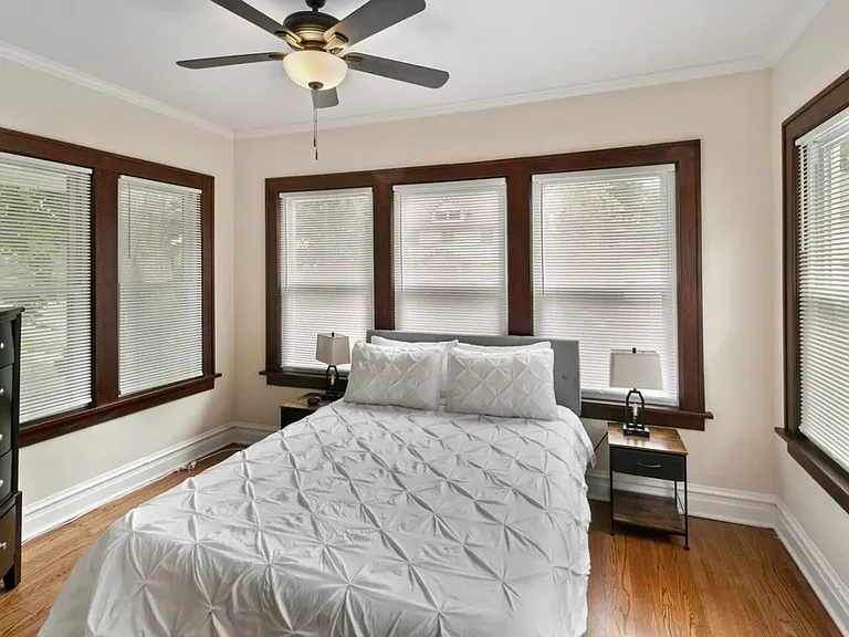 522 N Sheridan Rd #1 — Photo 12