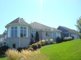 840 Lake Rd, Brookfield, WI 53005