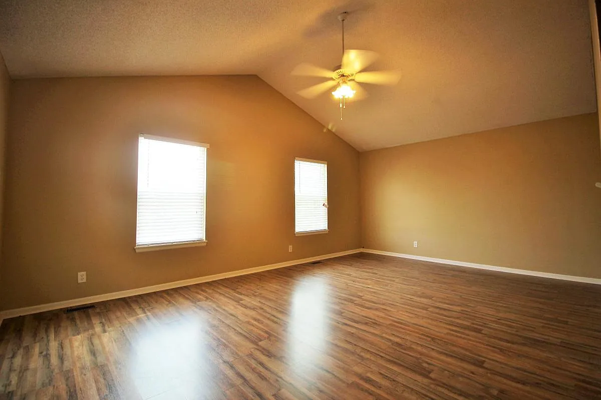 3 bed, 1675 sqft, $1,750 — Photo 4