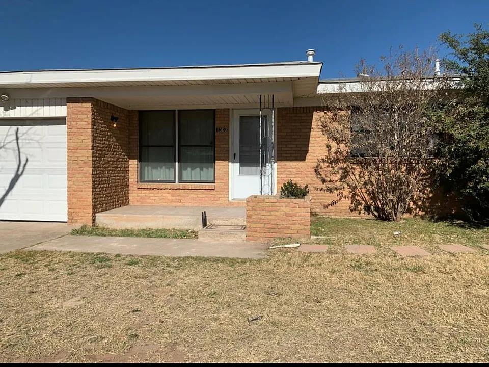 1303 E 52nd St