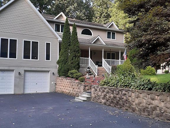 3rd image of 4295 Brush Ln