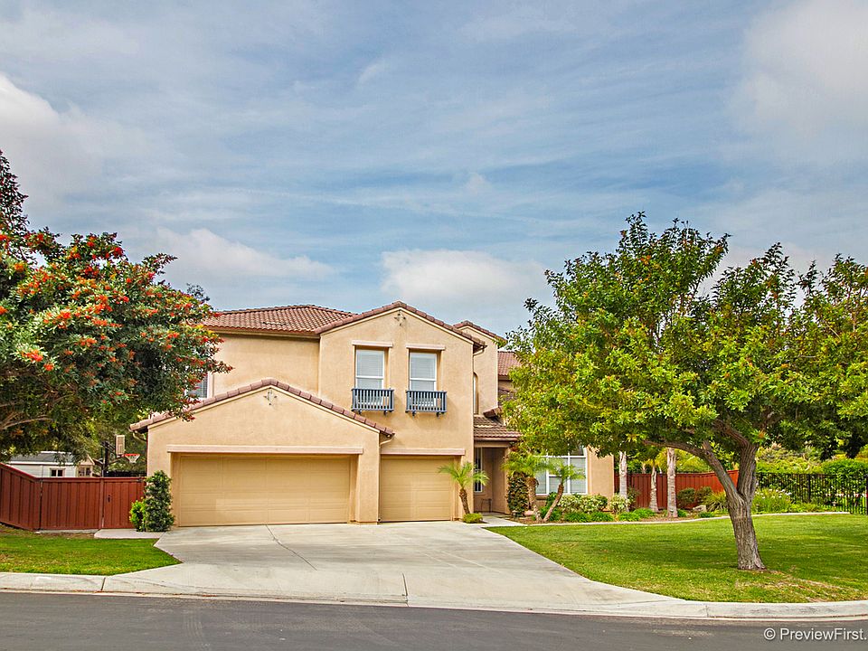 1st image of 2885 Camden Dr