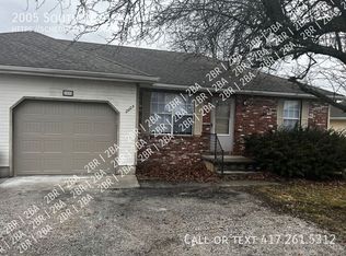 2005 S 18th Ave, Ozark, MO 65721