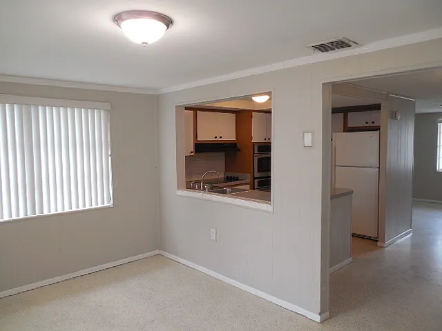 7217 Country Club Dr — Photo 10