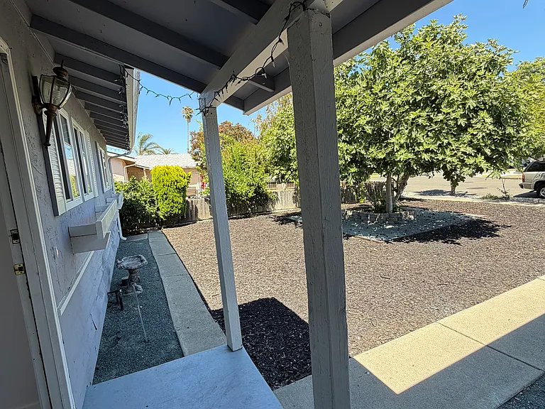 5895 Moores Ave — Photo 22