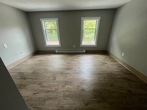 4th image of 4 Acton Ct #3