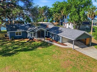 7250 Treasure Island Rd, Leesburg, FL 34788
