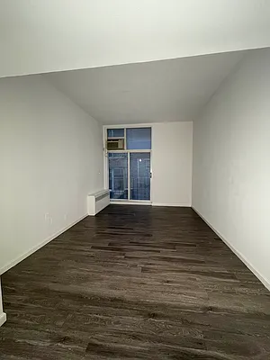 Rented by Voro NYC | media 17