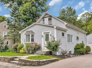 30 Parkland Rd, Needham, MA 02494