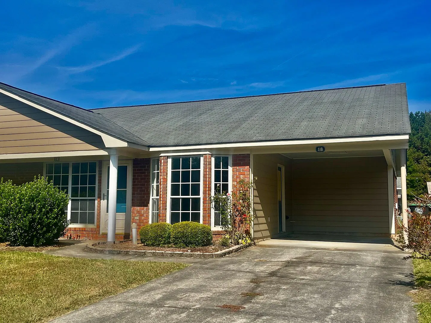 Rockcreek Dr #18 & 20 — Photo 1