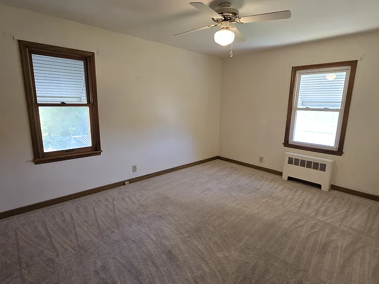 238 Macarthur St E #1 — Photo 9