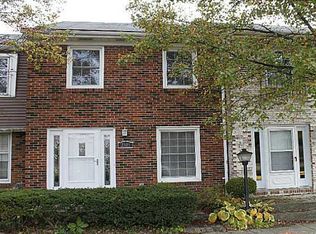 2381 Hardesty Dr N #A-8, Columbus, OH 43204