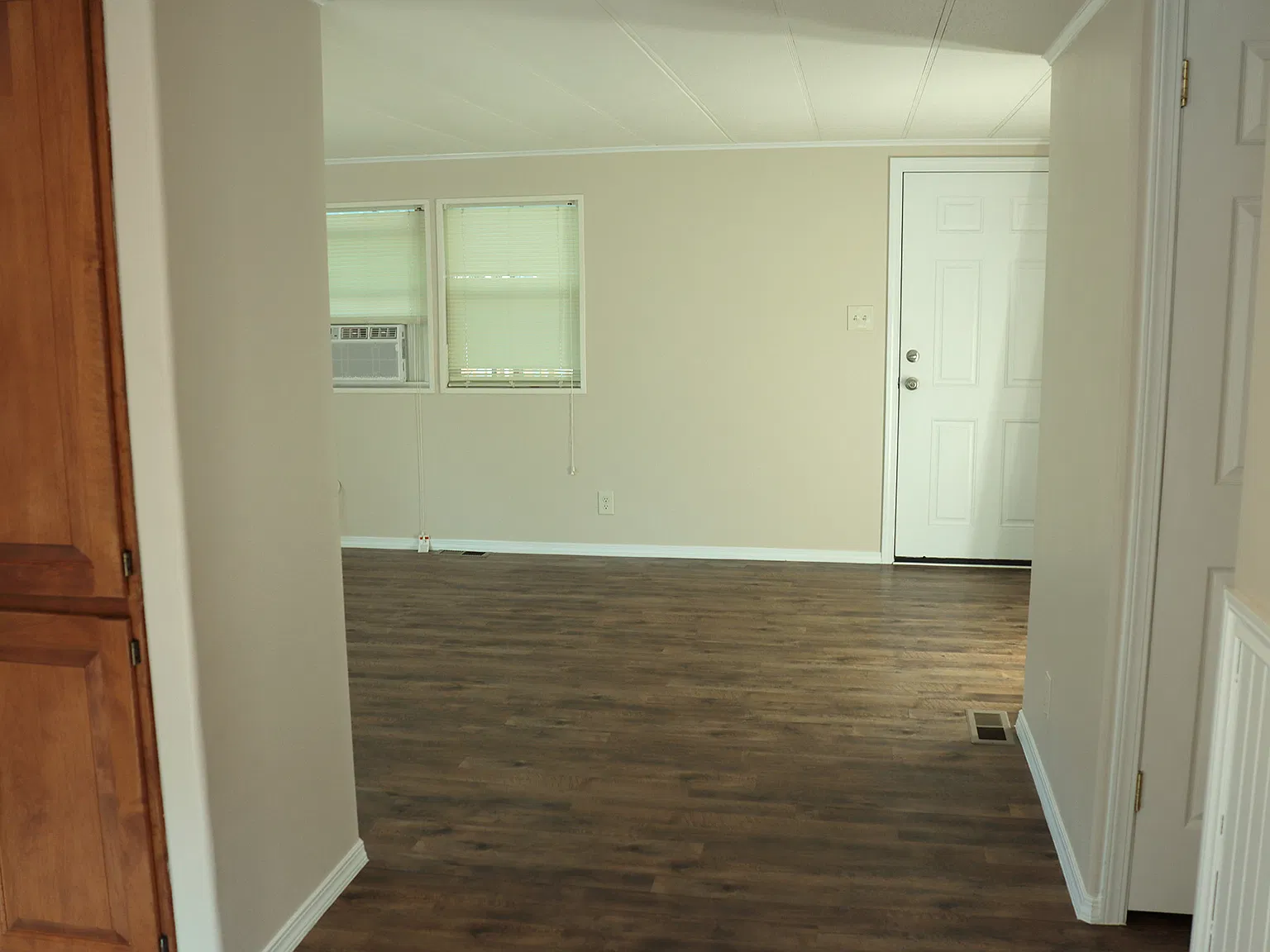 2 bed, 768 sqft, $1,350 — Photo 4
