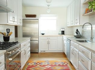 7 High Meadow Rd, Hadley, MA 01035