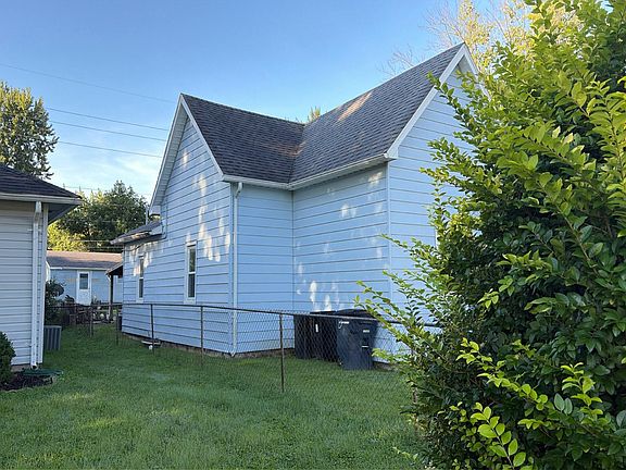 3rd image of 1901 S K St