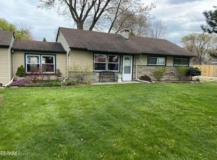 37610 Groesbeck Hwy, Clinton Township, MI 48036