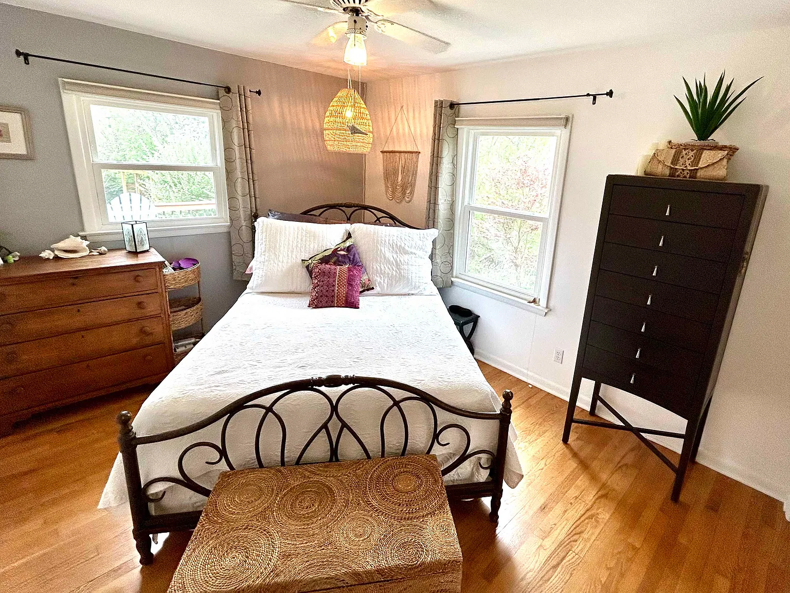 3 bed, 1800 sqft, $2,400 — Photo 4