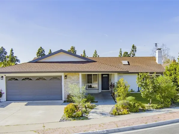 14751 Foxcroft Rd, Tustin, CA 92780