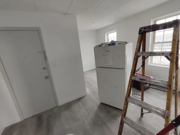 78 Briggs Ave, Yonkers, NY