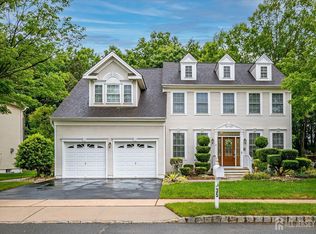 35 Fabiszewski Way, Parlin, NJ 08859