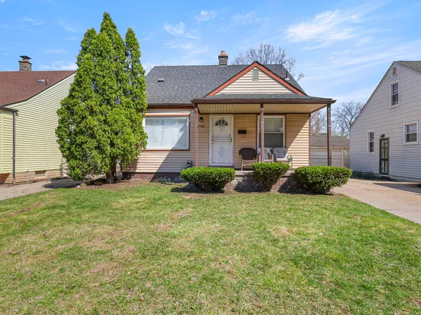 5708 Warwick St, Detroit, MI 48228