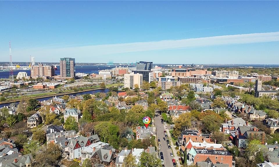 1st image of 324 Colonial